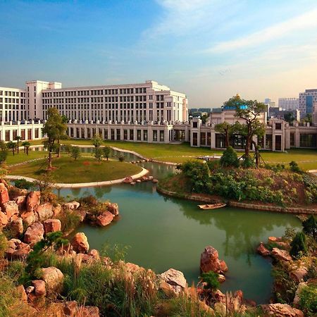 Sheraton Jiangyin Hotel Exterior photo