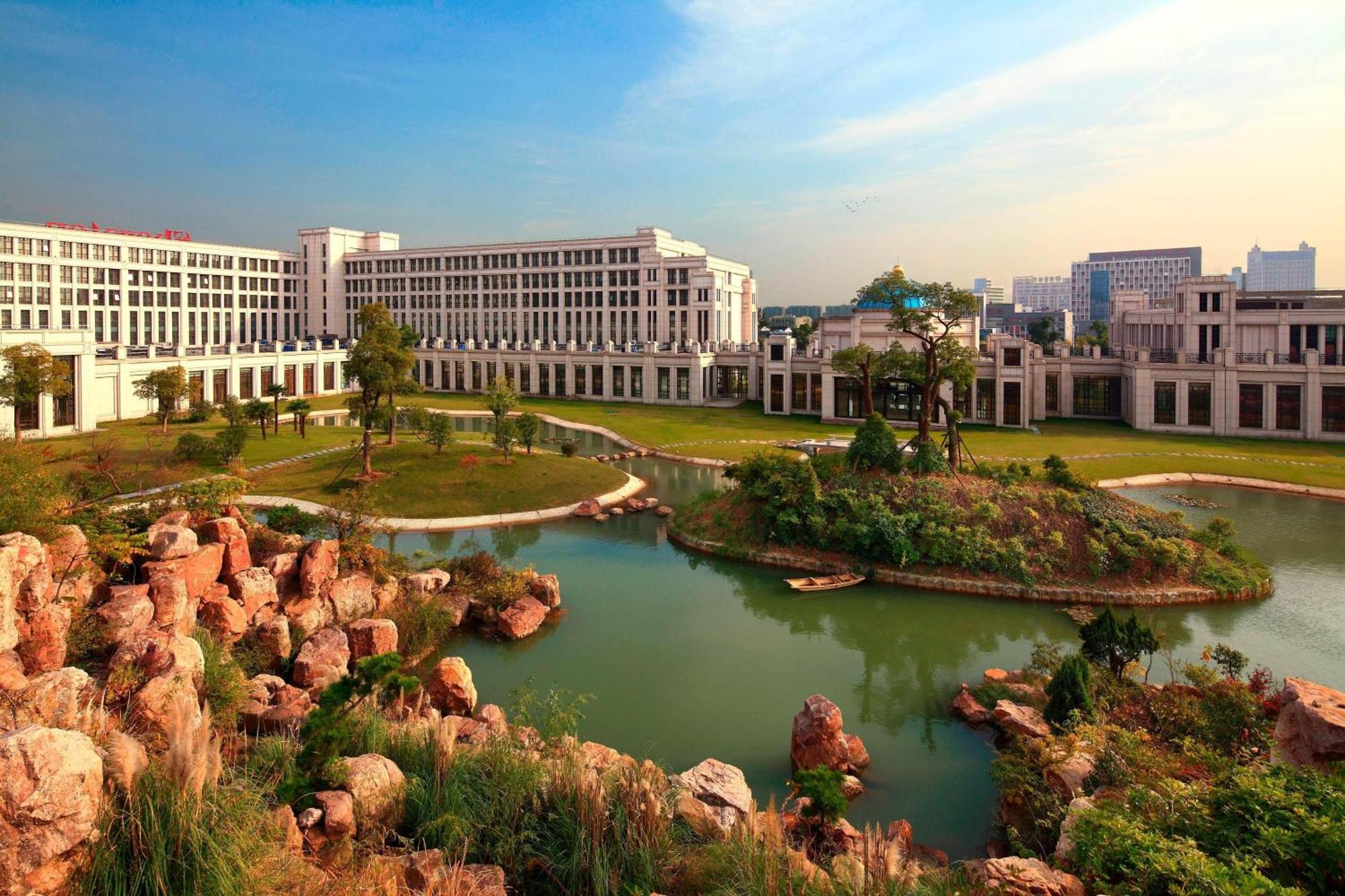 Sheraton Jiangyin Hotel Exterior photo